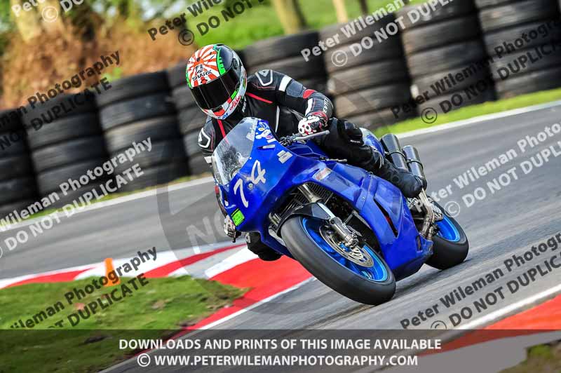 cadwell no limits trackday;cadwell park;cadwell park photographs;cadwell trackday photographs;enduro digital images;event digital images;eventdigitalimages;no limits trackdays;peter wileman photography;racing digital images;trackday digital images;trackday photos